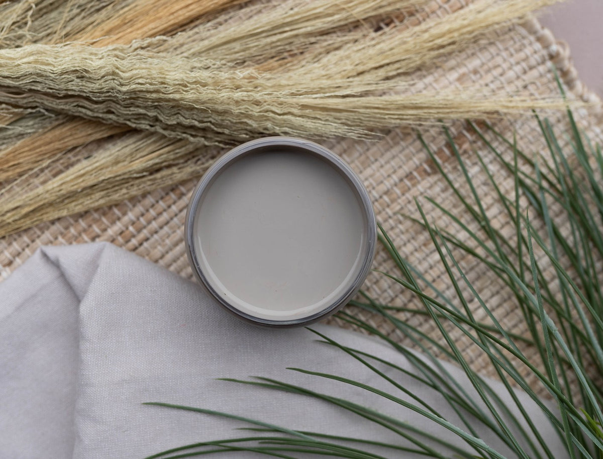 Silk AllinOne Mineral Paint Durability & Versatility Dixie Belle