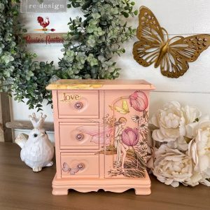 ReDesign with Prima Fairy Flowers Decor Transfers® are easy to use rub-on transfers for Furniture and Mixed Media uses. Simply peel, rub-on and transfer. Enhances look of painted or unpainted wood, glass