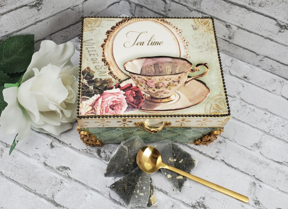image of a tea box created from a beautiful decoupage rice paper from Decoupagenapkins.com