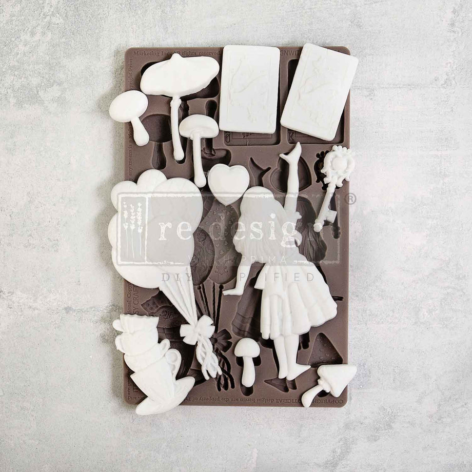 Redesign with Prima Whimsy Craft Chronicles - Mould 5x8