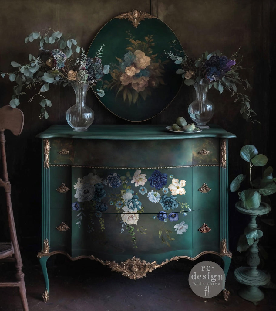 ReDesign with Prima Blue Wildflowers Decor Transfers® are easy to use rub-on transfers for Furniture and Mixed Media uses.