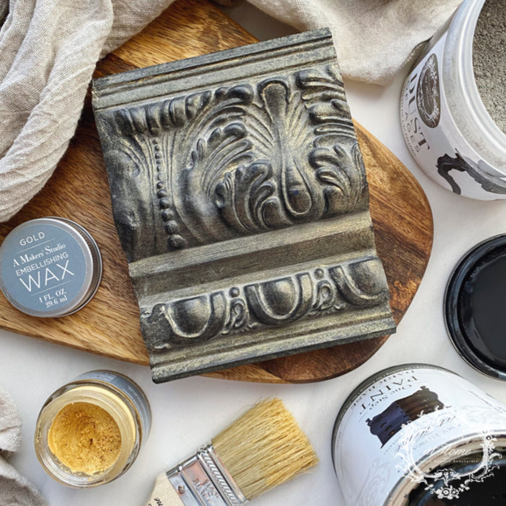 1 oz jar of A Makers' Studio Gold Embellishing wax. A durable, protective wax and metallic powder that's simply perfect for antiquing, stenciling and other craft projects