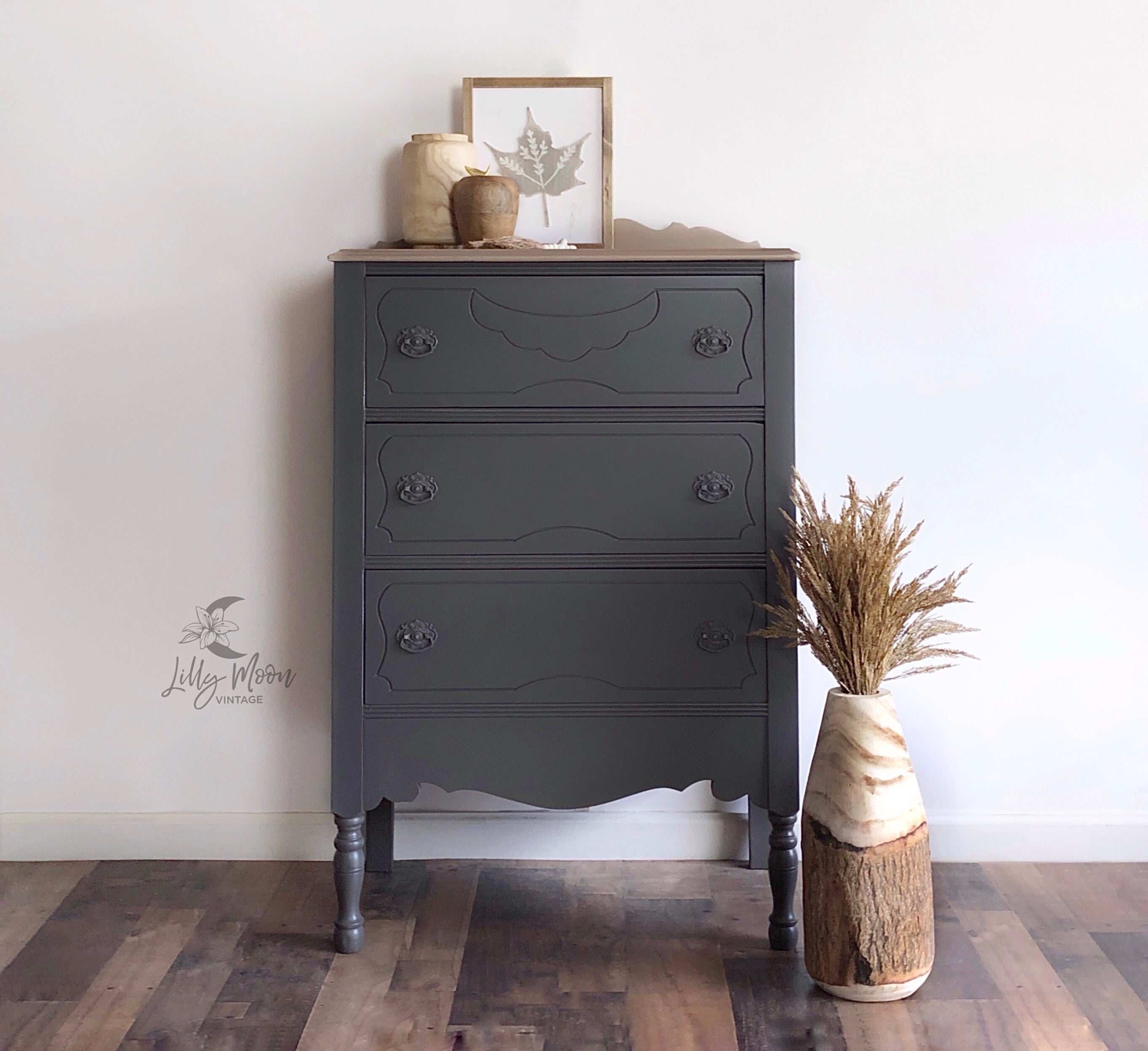 Accent table painted with Dixie Belle paint in sandbar and gravel road with  clear and black …