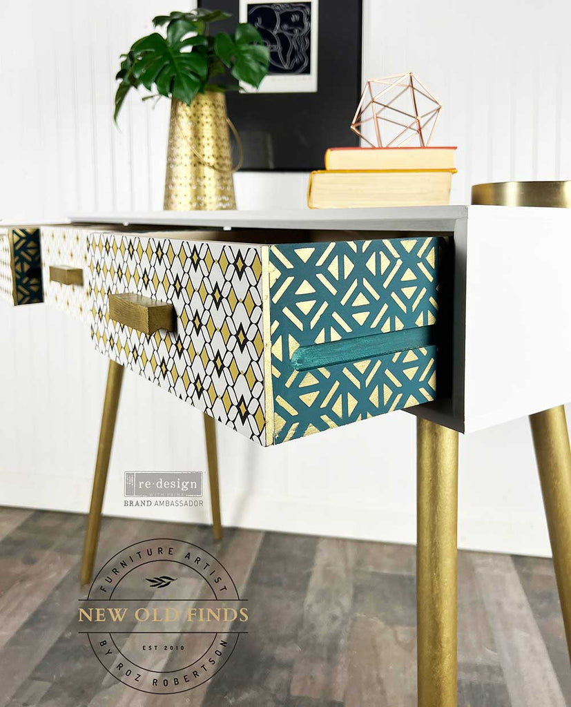 ReDesign with Prima Moroccan Diamonds Decor Transfers® are easy to use rub-on transfers for Furniture and Mixed Media uses. Simply peel, rub-on and transfer. 